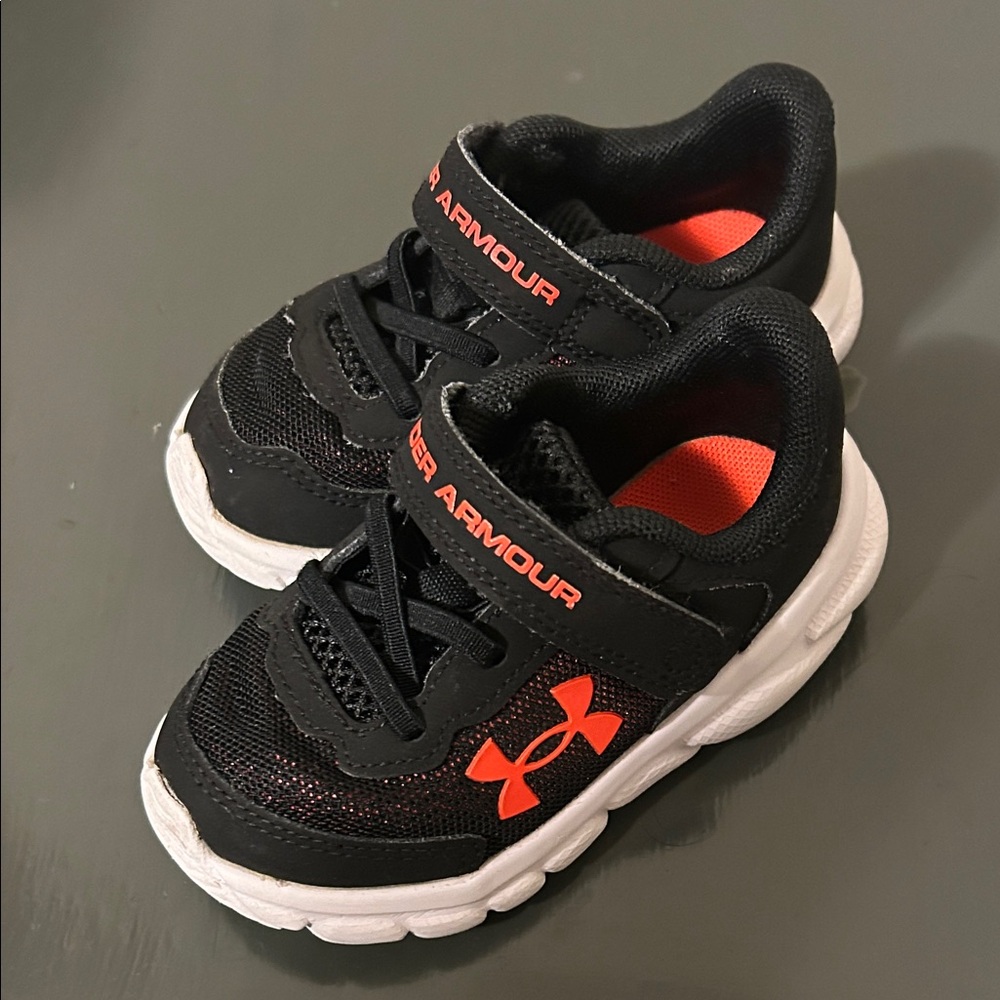 Under Armour Kids Black and Red Sneakers